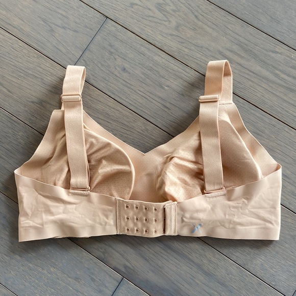 Knix Padded V Neck Evolution Bra Size 4 32C 32D 34C 34D Nude Beige - Picture 2 of 3